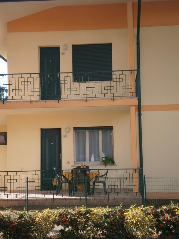 Luca Vila Bibione Exterior foto