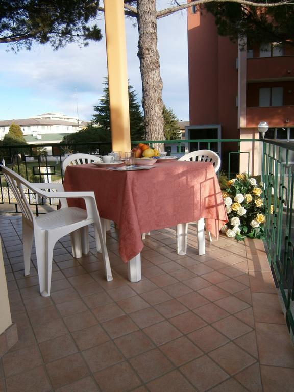 Luca Vila Bibione Exterior foto